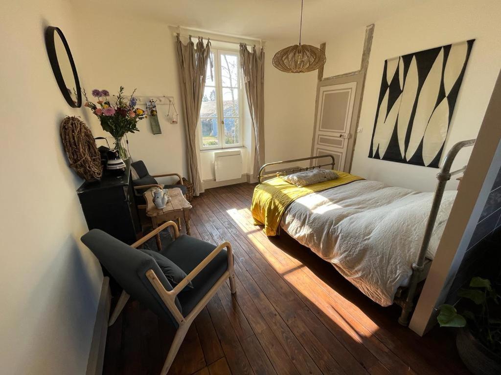 Le Brasseur Logements Saint-Caprais  ภายนอก รูปภาพ